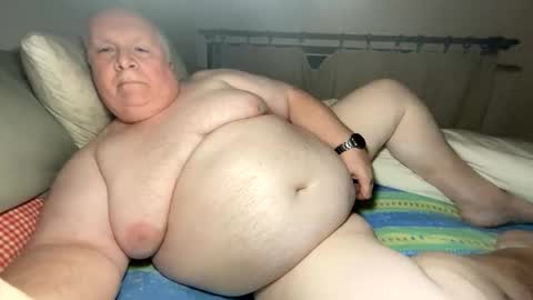 Snapshot of amor196112 chatting on 11-04-25, 11:26 amor196112 online show from 11-04-25, 11:26