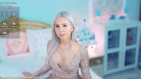  Im the first transgender post-op model on haturbate. I have a new sweet pussy... online show from 12-20-25, 09:44