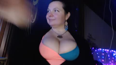 amorelara online show from 01-16-25, 06:03