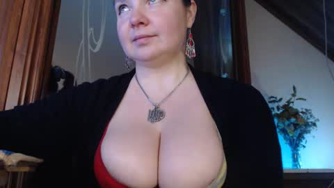 amorelara online show from 02-05-25, 01:22