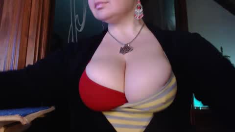 amorelara online show from 02-09-25, 05:40