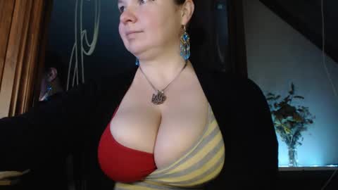 amorelara online show from 02-16-25, 03:26