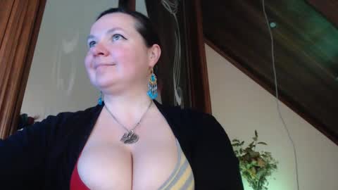 amorelara online show from 02-22-25, 08:29