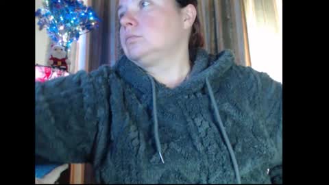 amorelara online show from 10-13-25, 08:25