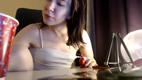 Snapshot of amoremeoww chatting on 01-02-25, 01:40 miss unforgettable online show from 01-02-25, 01:40