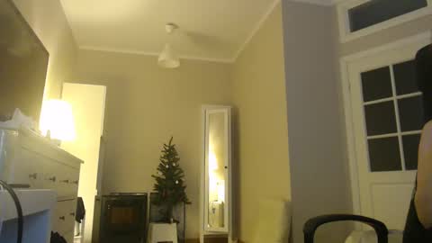 Snapshot of amoremeoww chatting on 02-09-25, 10:42 miss unforgettable online show from 02-09-25, 10:42