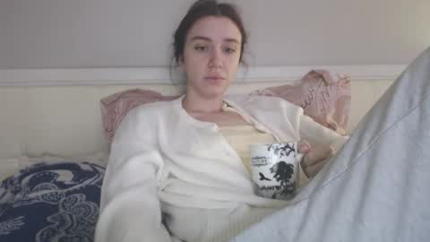 Snapshot of amoremeoww chatting on 11-11-25, 06:46 miss unforgettable online show from 11-11-25, 06:46