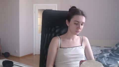 miss unforgettable online show from 04-01-26, 11:44