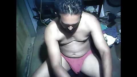 Snapshot of amorousr chatting on 12-12-24, 12:05 SubboyShivan online show from 12-12-24, 12:05