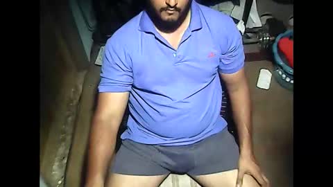 Snapshot of amorousr chatting on 01-20-25, 07:04 SubboyShivan online show from 01-20-25, 07:04