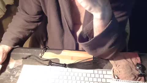 amslave4f online show from 02-04-25, 07:07