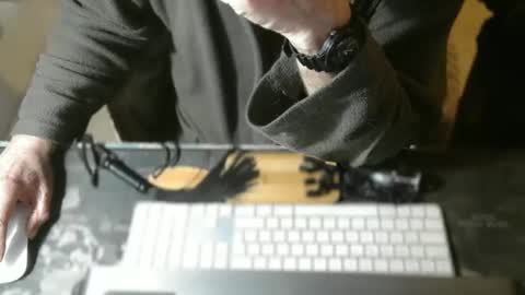 amslave4f online show from 04-15-26, 07:37