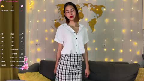 Snapshot of amurakim chatting on 12-09-24, 05:30 Amura Kim online show from 12-09-24, 05:30