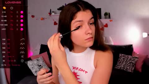 Amy online show from 11-06-25, 08:48