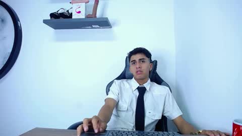 Amy Fox online show from 11-09-25, 01:31