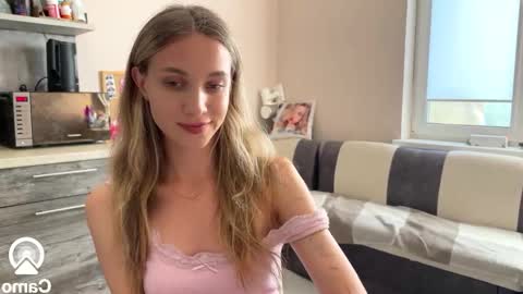 Snapshot of amy_meoww chatting on 09-26-25, 01:15 amy_meoww online show from 09-26-25, 01:15
