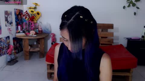 Snapshot of amy_mur chatting on 12-26-24, 05:19 amy mur online show from 12-26-24, 05:19