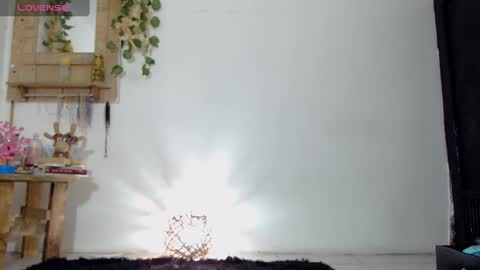 Snapshot of amy_mur chatting on 02-14-25, 08:52 amy mur online show from 02-14-25, 08:52