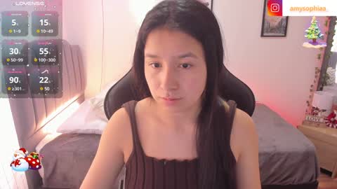 Amy sophia 3 online show from 12-19-24, 01:51