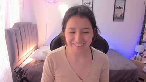 Amy sophia 3 online show from 12-26-24, 03:31