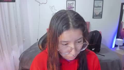 Amy sophia 3 online show from 11-08-25, 12:38