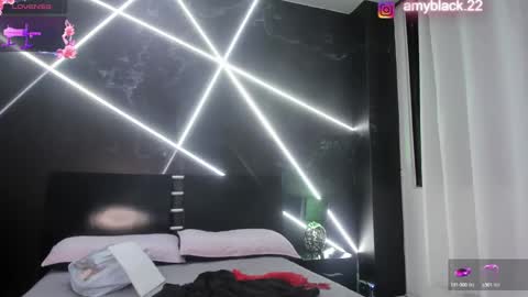 Amy online show from 01-09-25, 03:36