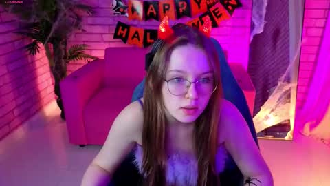 amycherryberry online show from 10-24-25, 03:25