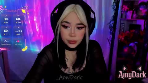 Amy online show from 09-18-25, 07:38