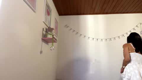 Amy online show from 01-12-25, 06:27