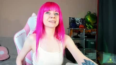 Snapshot of amyrose69 chatting on 11-08-25, 05:07 Amy Rose online show from 11-08-25, 05:07