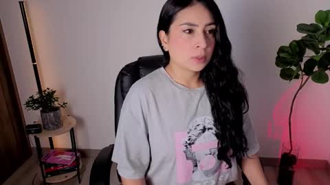 Aleja  online show from 11-08-25, 10:48