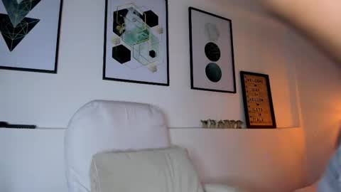 Amy online show from 02-03-26, 11:37