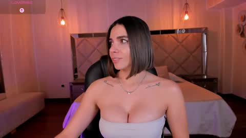 Snapshot of amywalker_ chatting on 03-04-25, 04:09 AMY WALKER online show from 03-04-25, 04:09