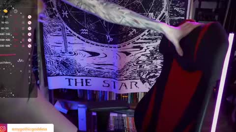 Snapshot of amywhitenessxx chatting on 03-05-25, 11:28 Amy switch Goddess divine Mistress online show from 03-05-25, 11:28