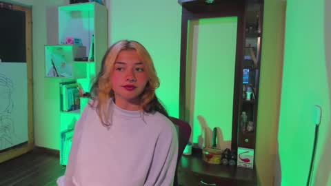 AmyWhitexxd online show from 02-08-25, 01:11