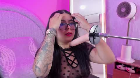 amywhitte_ online show from 11-23-25, 07:24