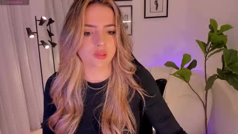    online show from 01-10-26, 10:39