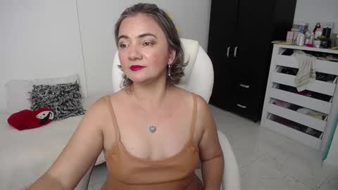  Ana  online show from 01-07-25, 09:25