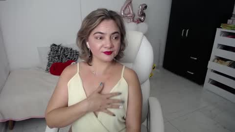  Ana  online show from 01-31-25, 01:02