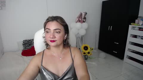  Ana  online show from 02-02-25, 10:06