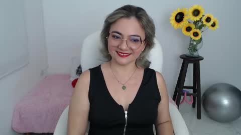  Ana  online show from 09-23-25, 10:46