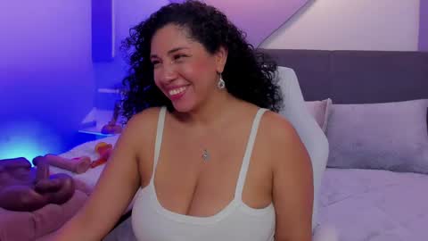 Ana My schedule 0400 - 1600 GMT -5 online show from 03-03-25, 02:59