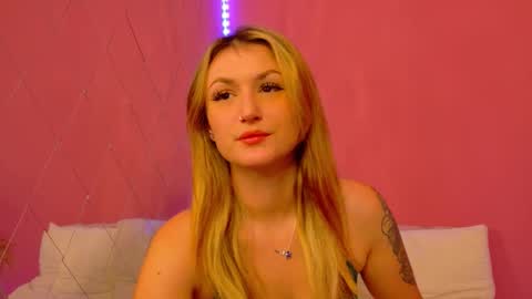 anaayss online show from 12-22-25, 05:59