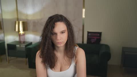 Snapshot of anabel2054 chatting on 03-21-26, 08:23 Sweet girls online show from 03-21-26, 08:23