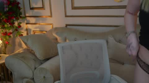 Snapshot of anabel2054 chatting on 04-01-26, 01:41 Sweet girls online show from 04-01-26, 01:41