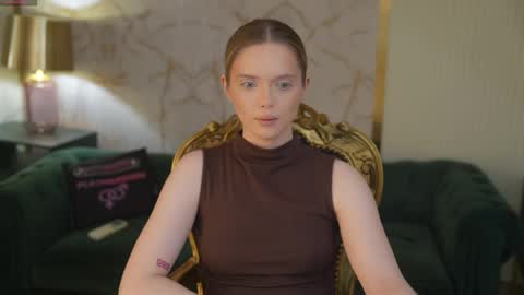 Snapshot of anabel2054 chatting on 04-10-26, 07:24 Sweet girls online show from 04-10-26, 07:24