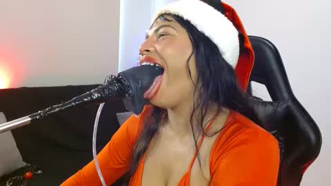 anabel alice gandara  online show from 12-06-24, 01:33
