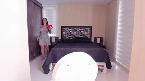 Anabel online show from 12-11-24, 02:44