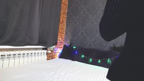 Anna online show from 12-20-25, 02:57