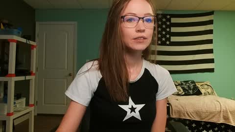 Anabelleleigh online show from 10-08-25, 12:25